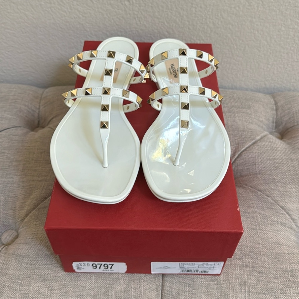 Valentino Rockstud Jelly Sandal *white* size 41